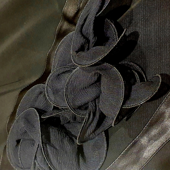 Evening gown - Picture 4 of 5